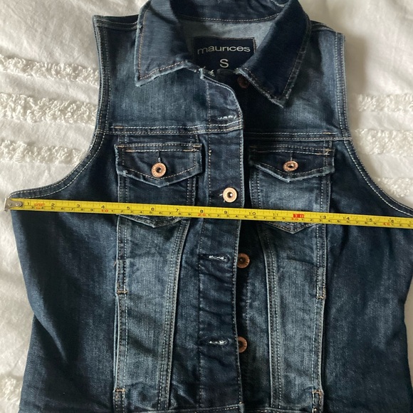 Maurices Cropped Denim Vest - Picture 9 of 12